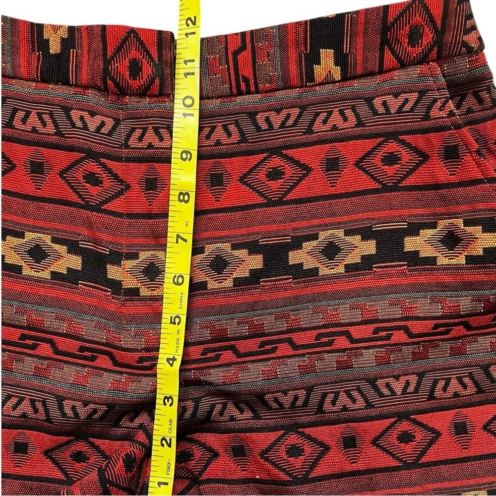 BCBGeneration Red and Black Tribal High Waist Shorts Like New 10 - Picture 2 of 6